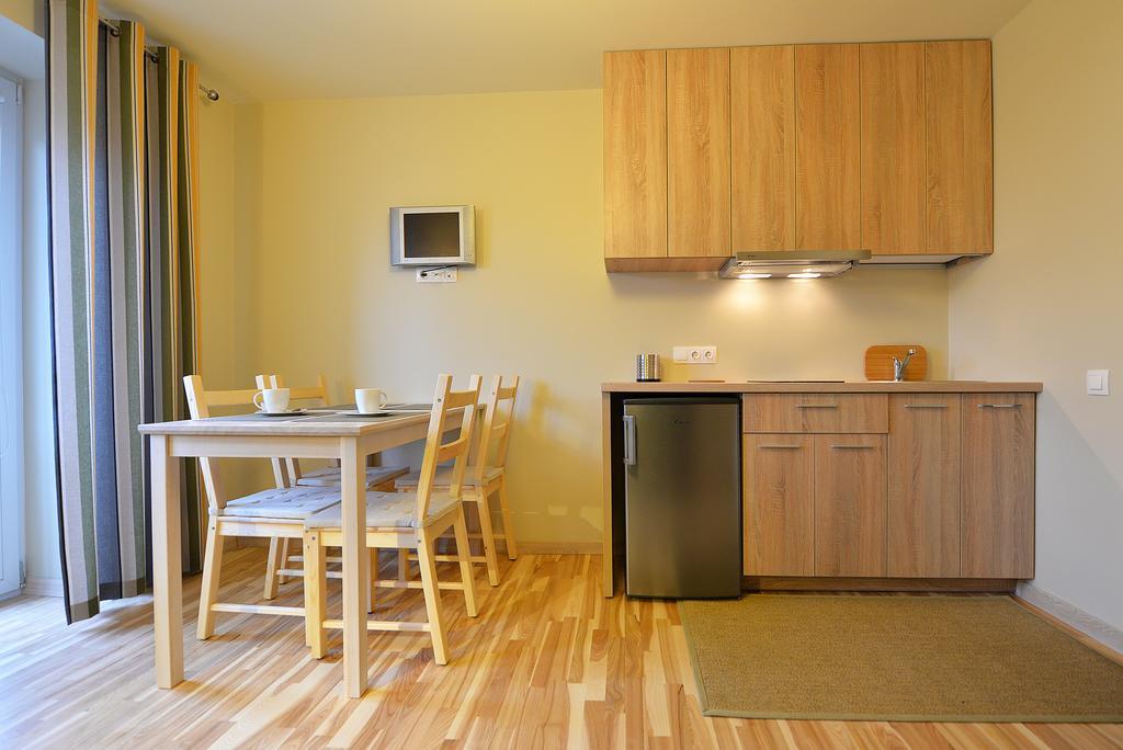 Palangos Vila Apartments Паланга Стая снимка